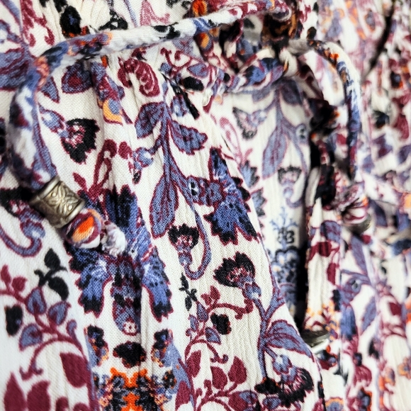 American Eagle Shorts Jumpsuit Keyhole Buttons Size XXS, but Fits Like Small - Picture 8 of 16